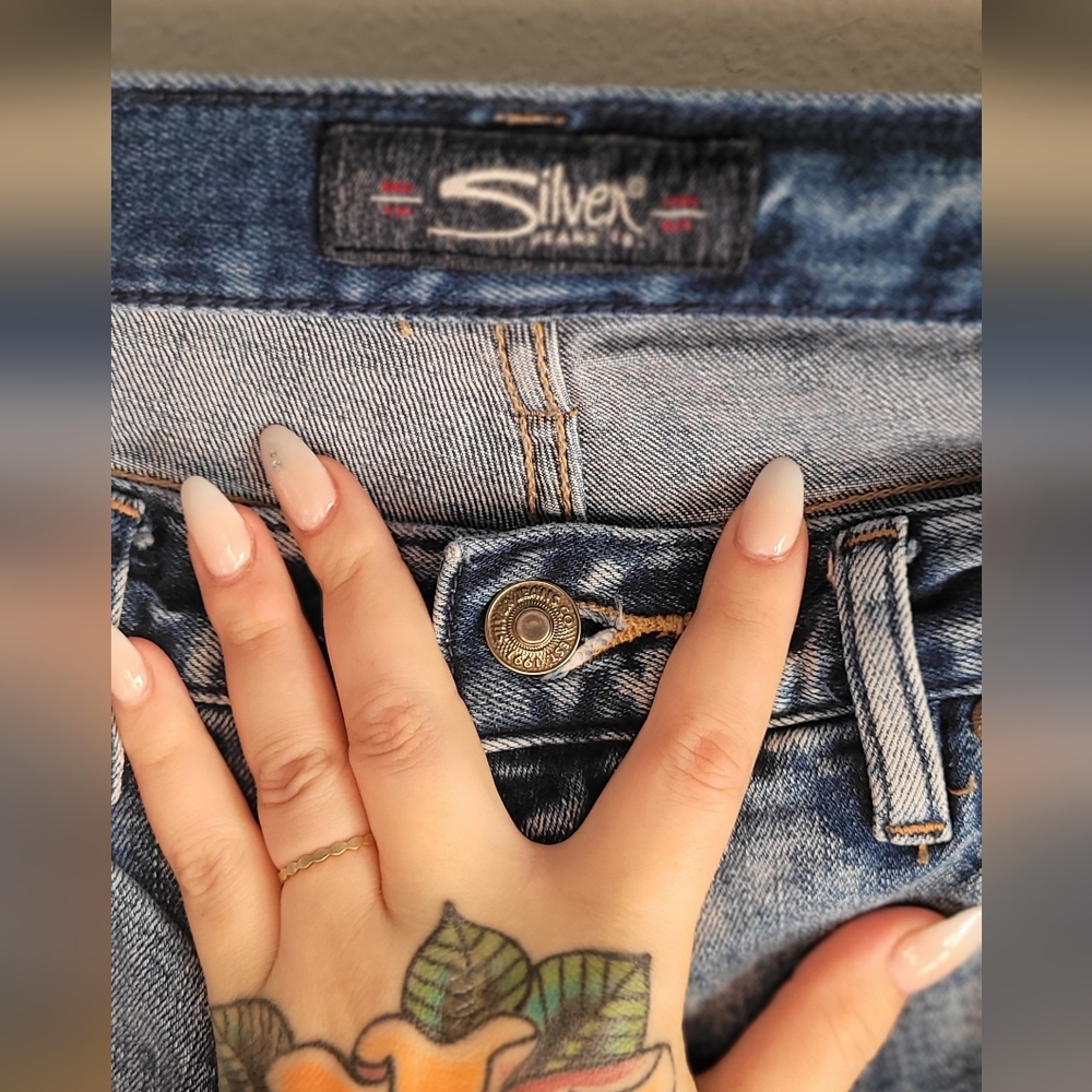 Vintage Straight Leg Silver Jeans